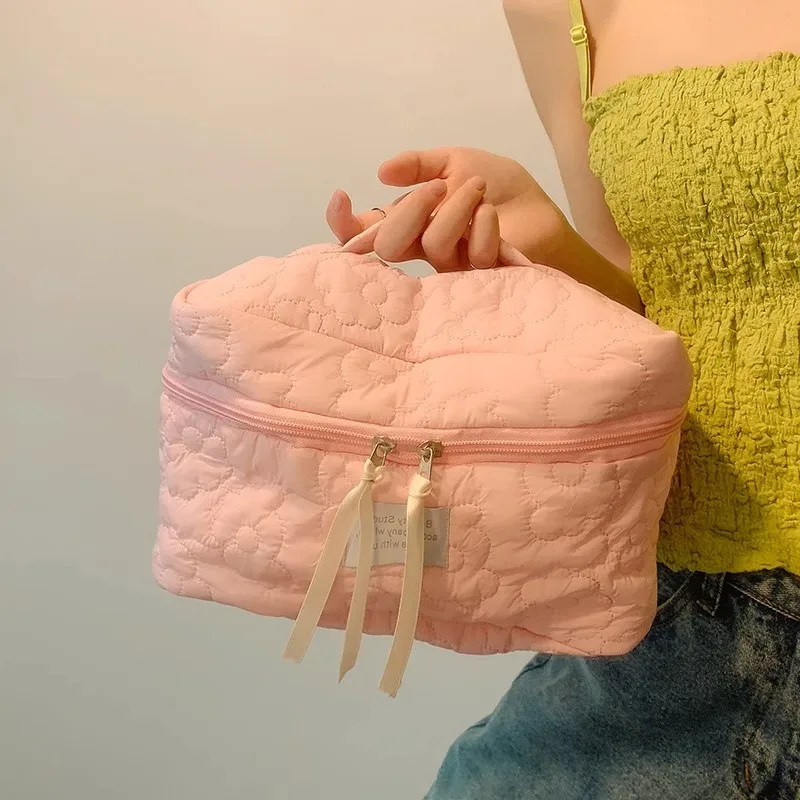 sac de maquillage à motif de fleurs douces pour femmes, organisateur de cosmétiques de toilette, sac à fermeture éclair, pochette de lavage de voyage, sac à cosmétiques, sacs de maquillage féminins