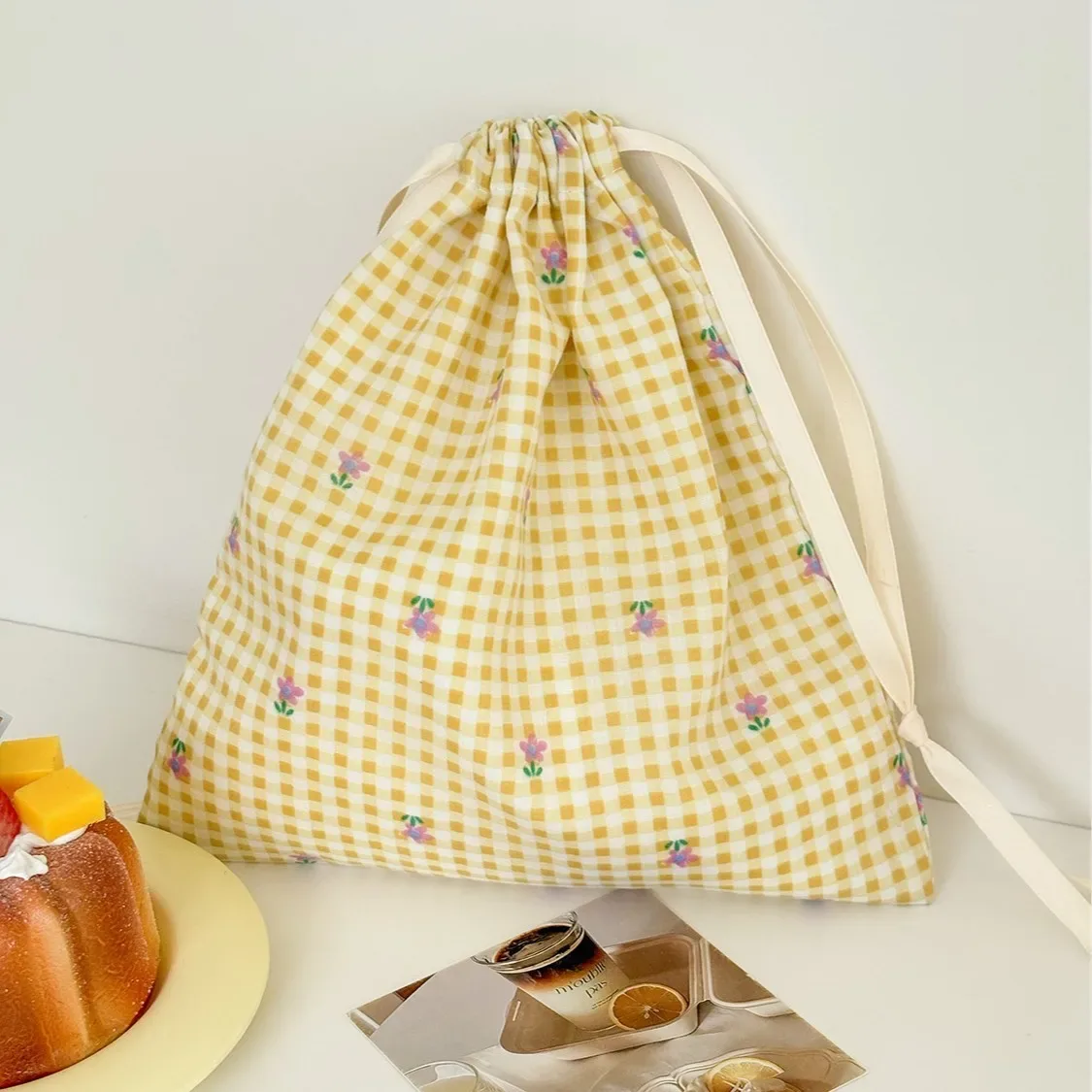 sac à cordon jaune à motif floral, sacs de rangement de voyage en tissu, sacs de tri portables pour articles divers, grandes pochettes à cordon