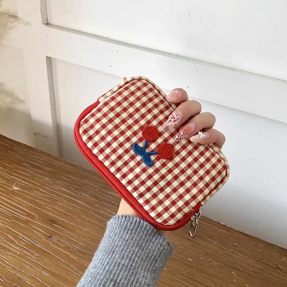 sac de maquillage portable en coton à carreaux, pochette multifonctionnelle, trousse à cosmétiques cerise, porte-cartes, sac de rangement de voyage en tissu