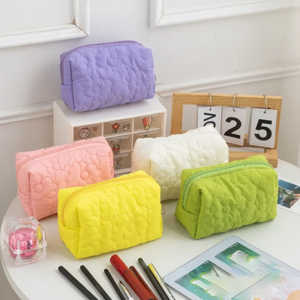 trousse de maquillage de voyage souple de grande capacité pour femmes, sac de rangement de fleurs matelassées, trousse de toilette portable, sac de détermination, document de bonbons à la mode