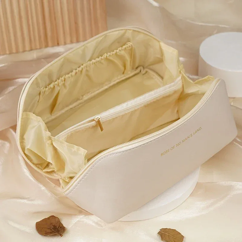 sac à cosmétiques grande capacité, trousse de toilette de maquillage pour femmes, trousse de maquillage, pochette de rangement, boîte de luxe pour dames, sac de rangement, fermeture éclair de voyage ﻿
