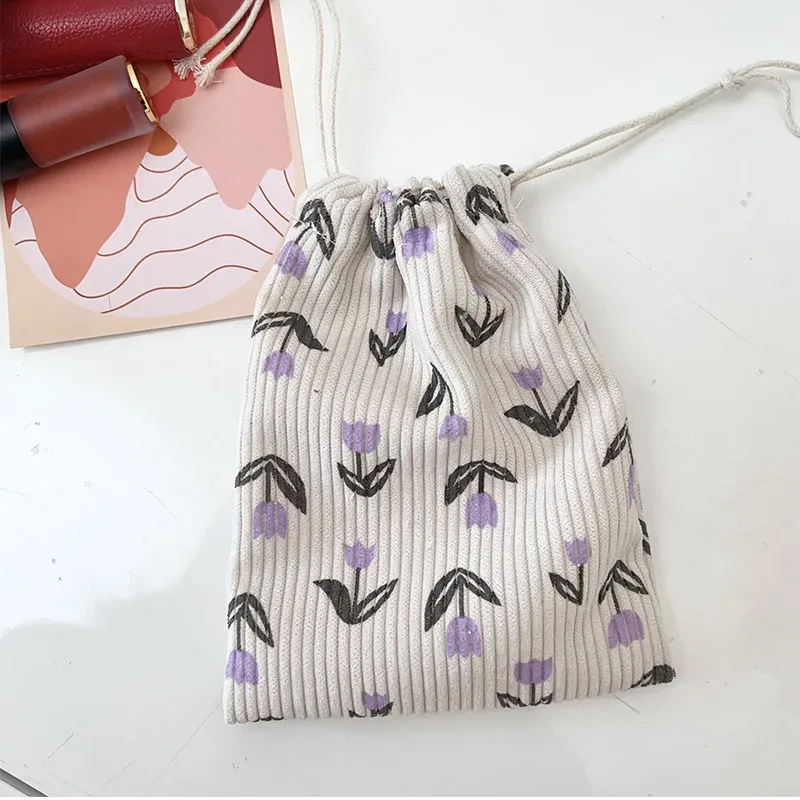 mini sac de rangement cosmétique à imprimé floral, sac de rouge à lèvres de maquillage wstring de proximité, petit gril, sac d'emballage de chaussettes de sous-vêtements de voyage