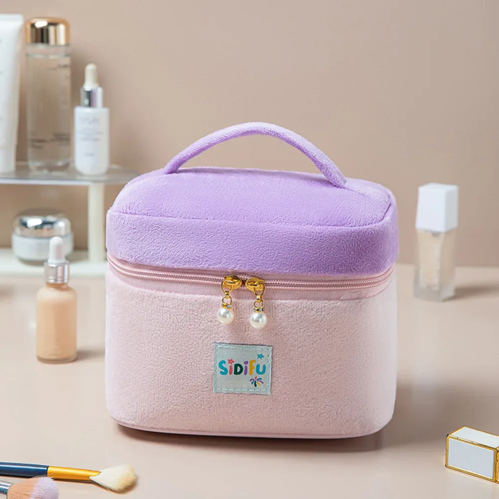 sac de rangement de cosmétiques de voyage pour femmes, fourre-tout mignon, pochette de maquillage de toilette de grande capacité, sac carré portable à fermeture éclair pour peluches