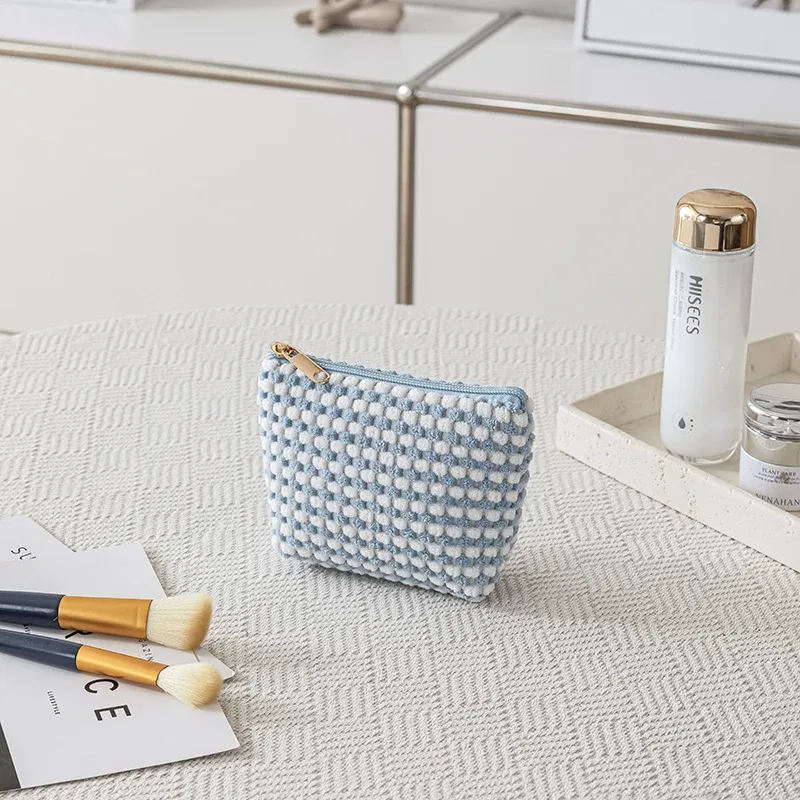 sacs de maquillage en peluche pour femmes, trousse à cosmétiques à fermeture éclair à carreaux, étui portable pour poudres de stockage d'évaluation cosmétique