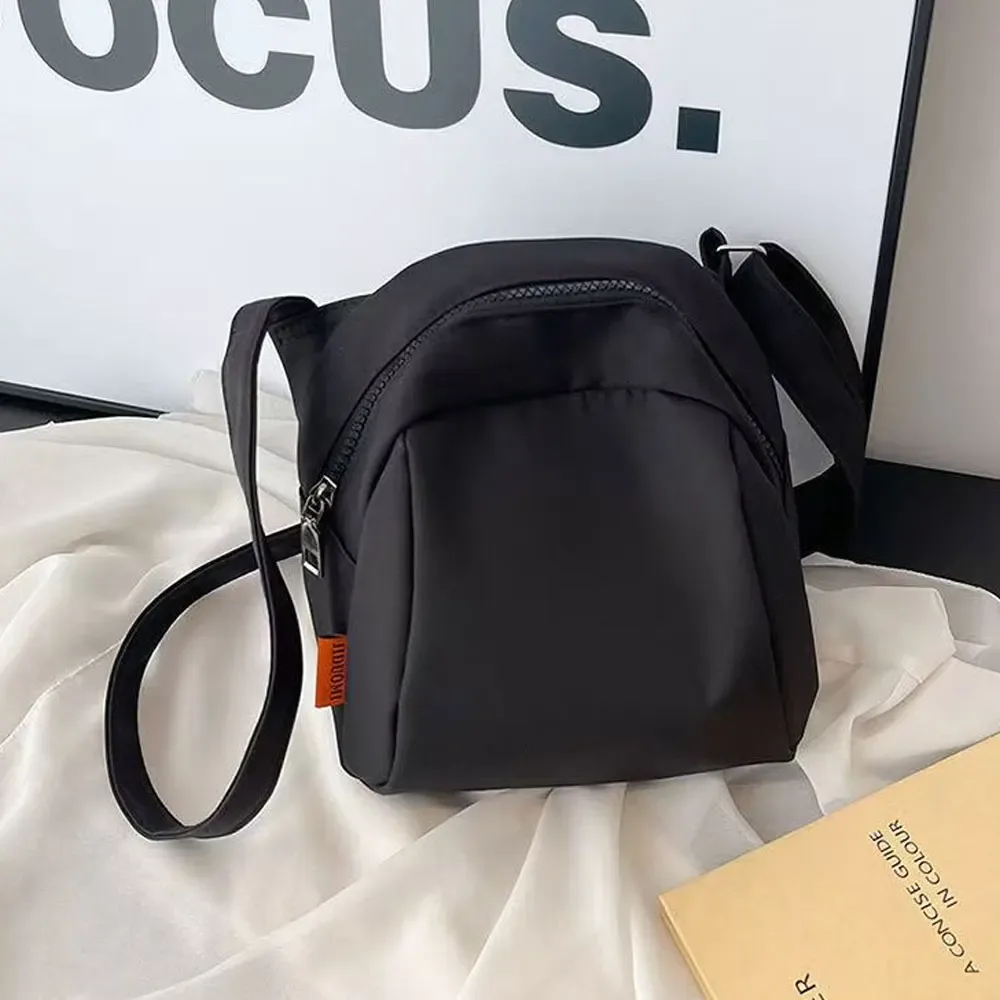 sac en tissu nylon décontracté pour femmes, nouveau sac bandoulière léger et polyvalent de style coquille, grande capacité, petit sac à bandoulière
