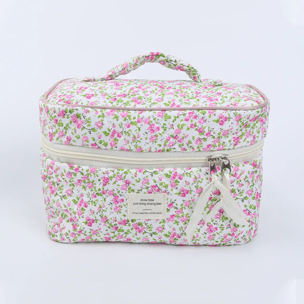 trousse de maquillage avec rembourrage en coton, motif floral, grande capacité, sensation haut de gamme, joli sac de rangement pour cosmétiques de style ins