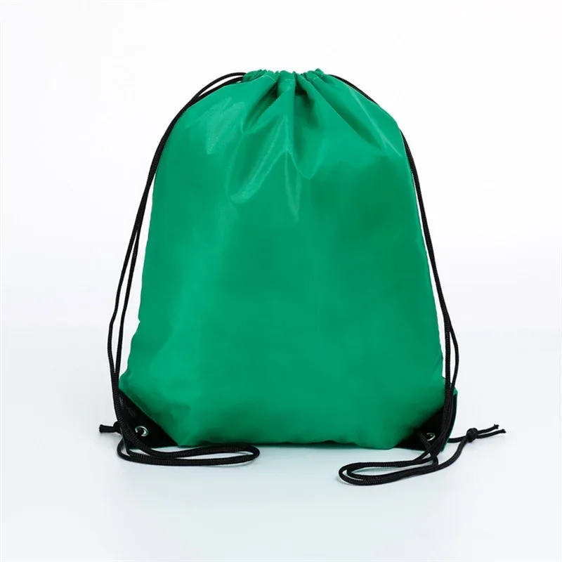 sac dos polyester vert noir jaune violet blanc bleu beige rose gris argent orange rouge petite taille ouverture haut cordonnement voyage sport école