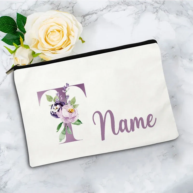 pochette de maquillage personnalisée violette à 26 motifs floraux, sac de toilette pour articles de voyage, cadeau de mariage ou d'anniversaire avec nom personnalisé