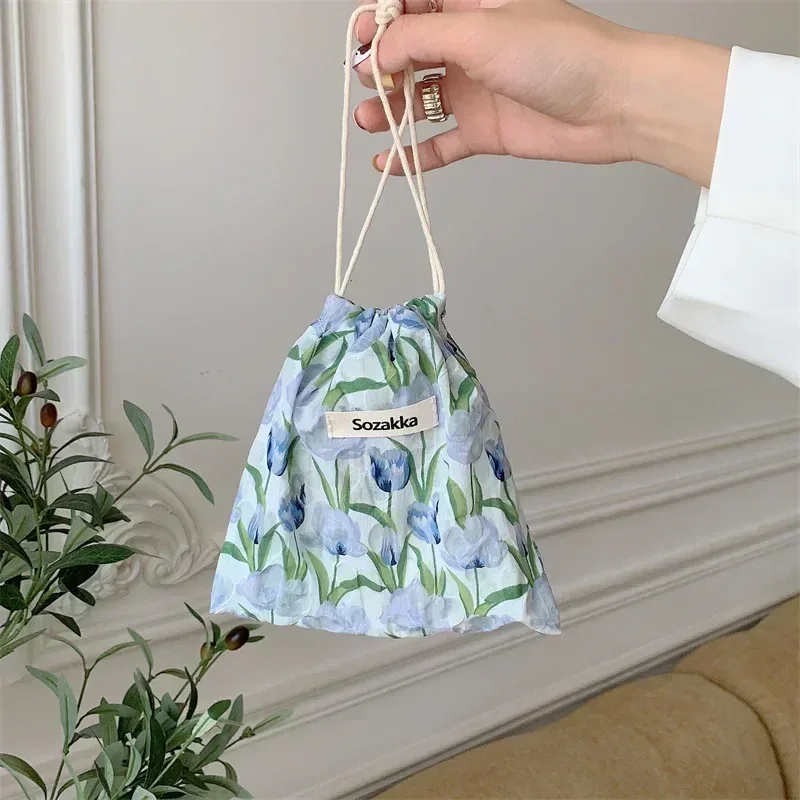 sacs à main de maquillage mignons pour femmes, sac de rangement pour cosmétiques de voyage, porte-monnaie pour rouge à lèvres et grill floral, portefeuille kawaii, petite pochette en poudre