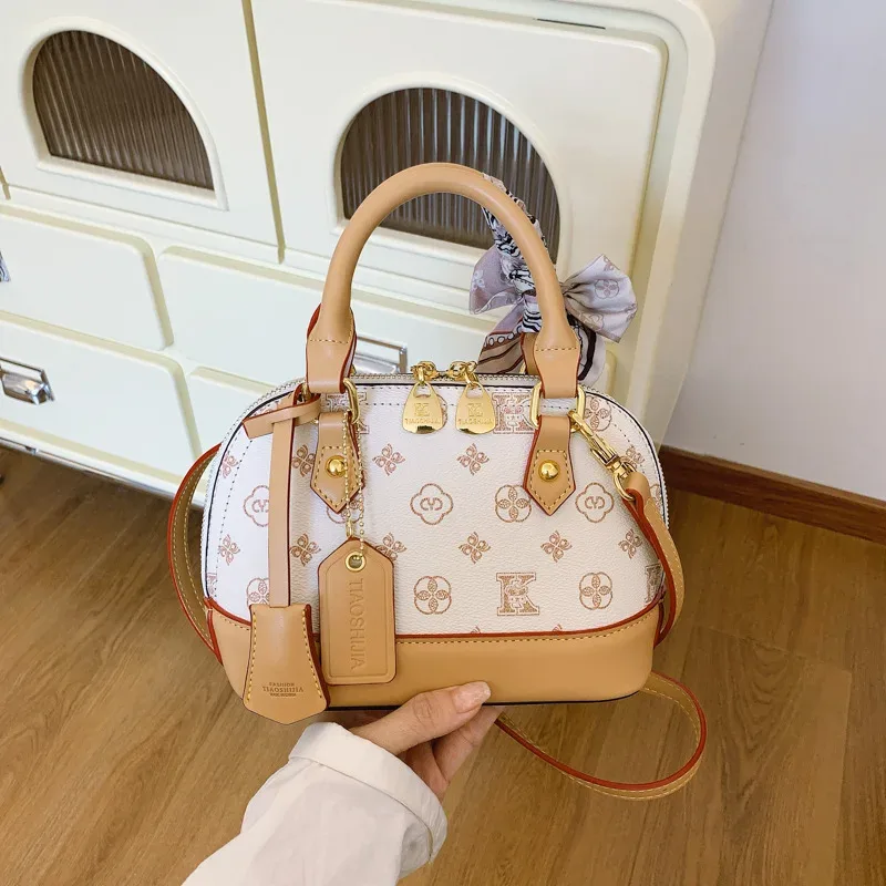 sac à main de luxe pour femme, imprimé rétro, polyvalent, sac à bandoulière pour les trajets quotidiens, grande capacité, sac fourre-tout tendance pour un usage quotidien