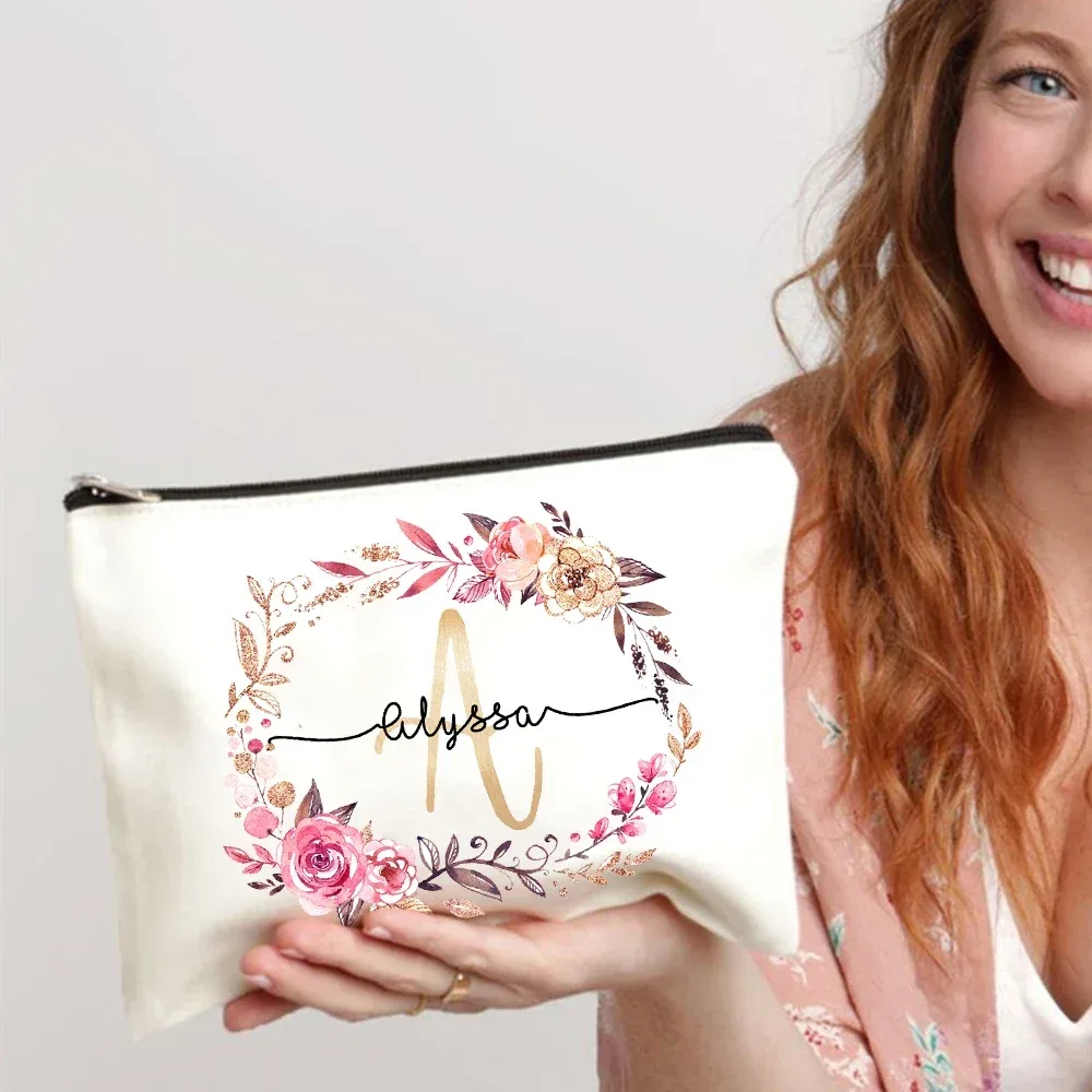 trousse de maquillage personnalisée avec initiale et nom, étui à cosmétiques pour patients, monogramme en toile, poudres de toilette, cadeaux d'anniversaire, de mariage, de demoiselle d'honneur