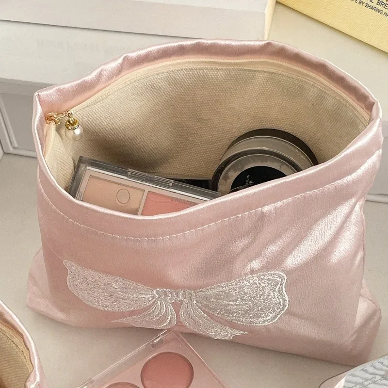 sac à cosmétiques avec nœud rose, fermeture éclair, organisateur de toilette brodé mignon, sacs de maquillage multifonctionnels pour femmes, rouge à lèvres, clé, porte-monnaie