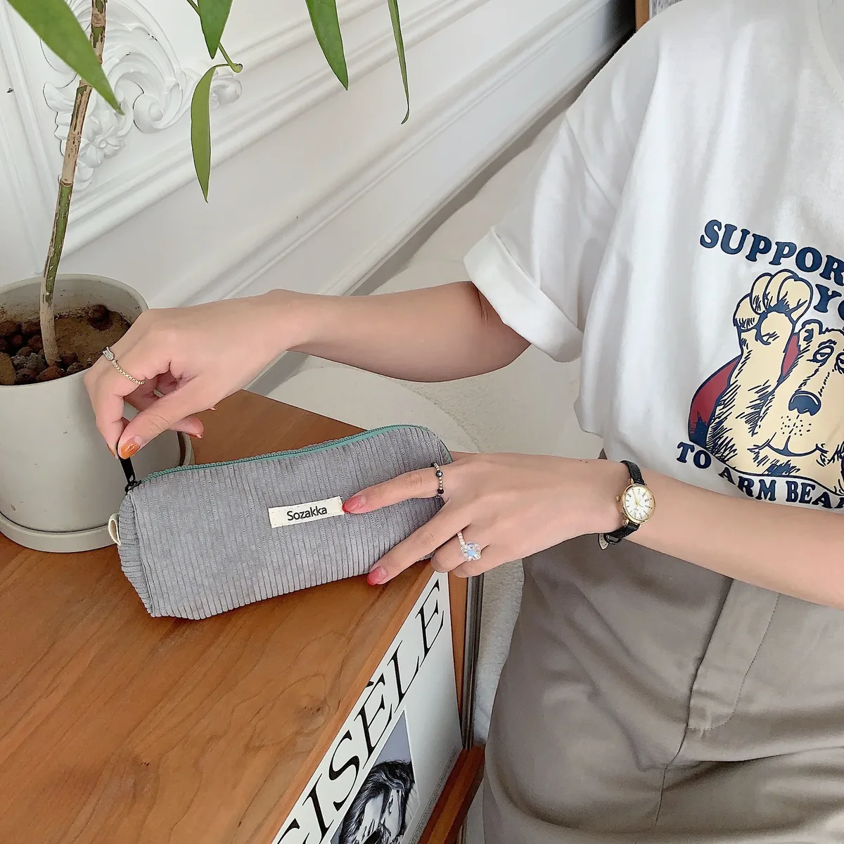 sac à stylos rétro en velours côtelé de couleur unie, boîte à crayons pour étudiants, pochette à crayons, sacs à cosmétiques pour femmes, sac de maquillage, sac de rangement pour clés et rouges à lèvres