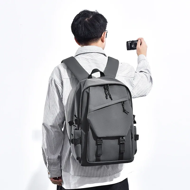 sac à dos de couleur unie à la mode pour hommes, léger et durable, adapté au sport, aux voyages et aux déplacements quotidiens, avec compartiment pour ordinateur portable
