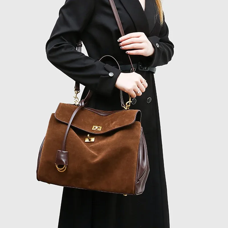 sac à bandoulière en cuir microfibre grande capacité pour femme, sac fourre-tout tendance pour les trajets quotidiens, sac de voyage, mallette d'affaires, couleur café