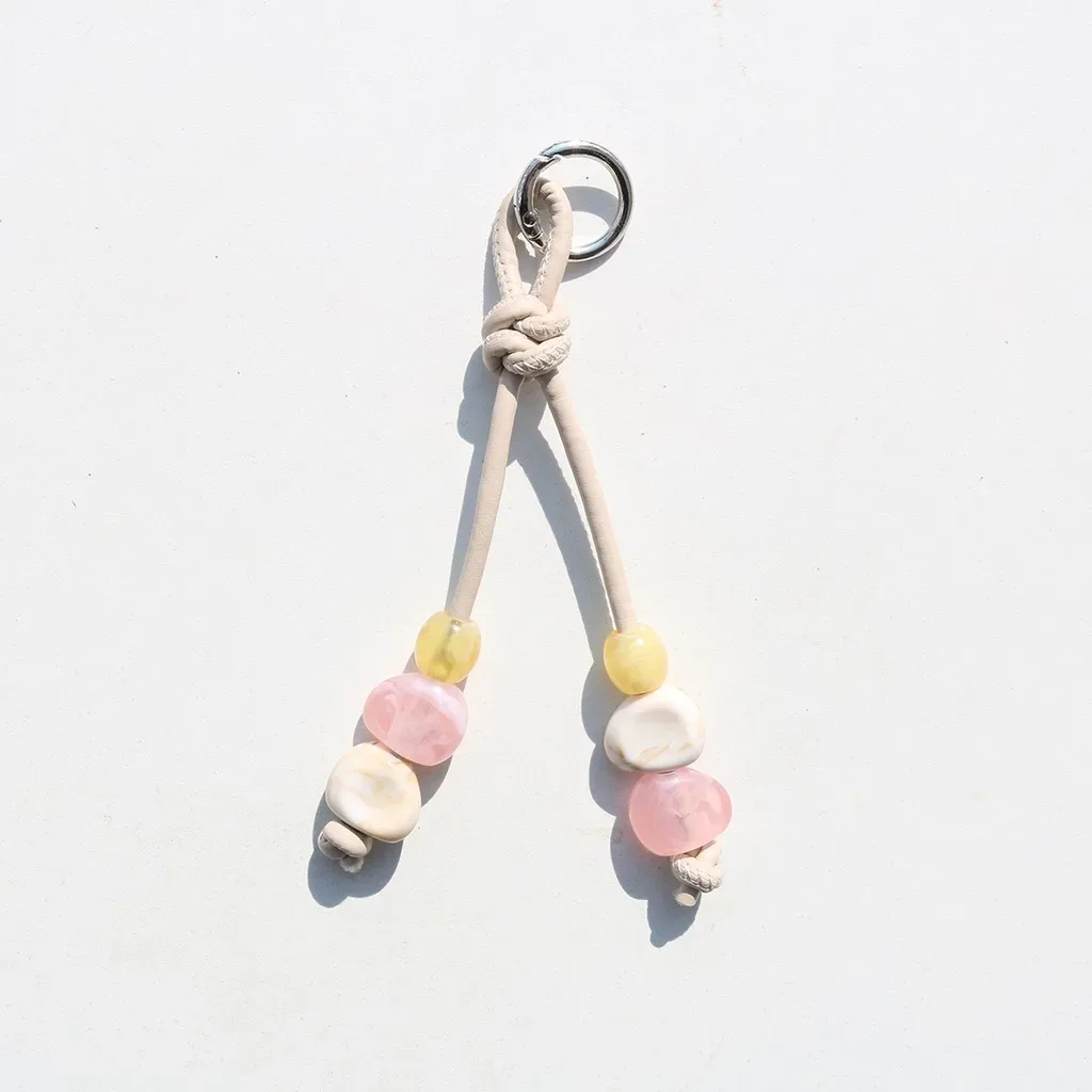 porte-clés en résine perlée, breloque de sac en cuir pu à perles plates, pendentif décoratif pour sac, porte-clés en cuir pu tressé pour valises
