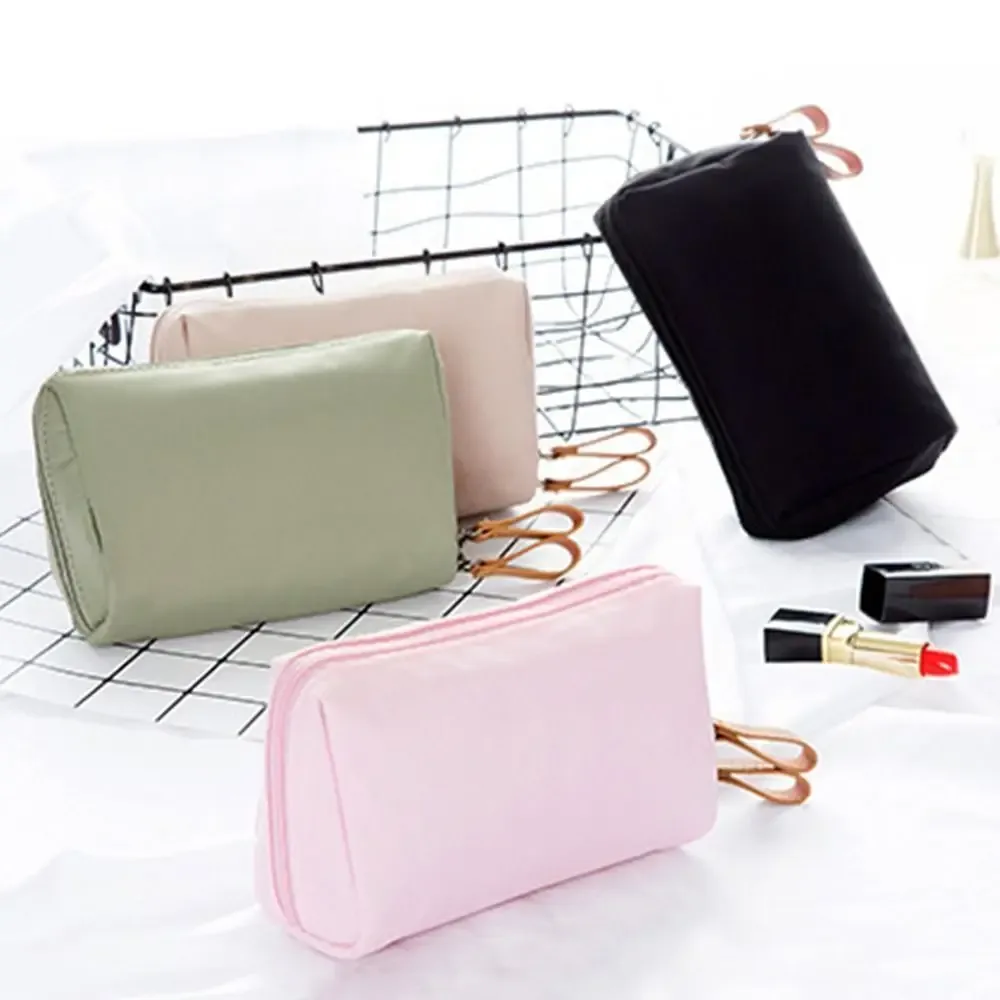 sac de rangement en nylon pour femmes et filles, petite trousse de maquillage avec pochette séparée, pochette de voyage pour cosmétiques, mini sac à main étanche