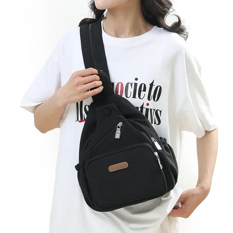 sac de poitrine en nylon imperméable pour femmes, sac à dos à bandoulière à la mode, sac à bandoulière de voyage léger à poche pour un usage quotidien