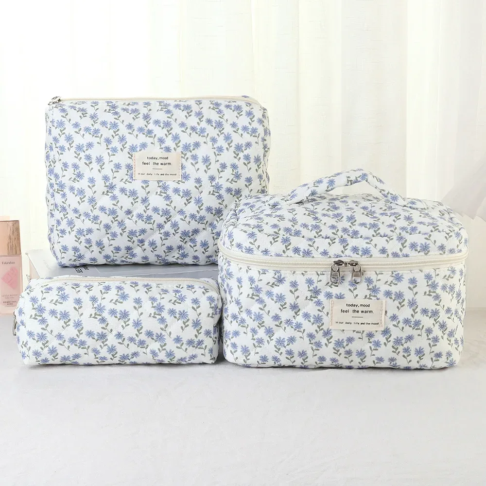 trousse de maquillage à imprimé floral de grande capacité, sac de rangement de cosmétiques de voyage portable, sac de style urbain simple avec doublure en polyester pour femmes