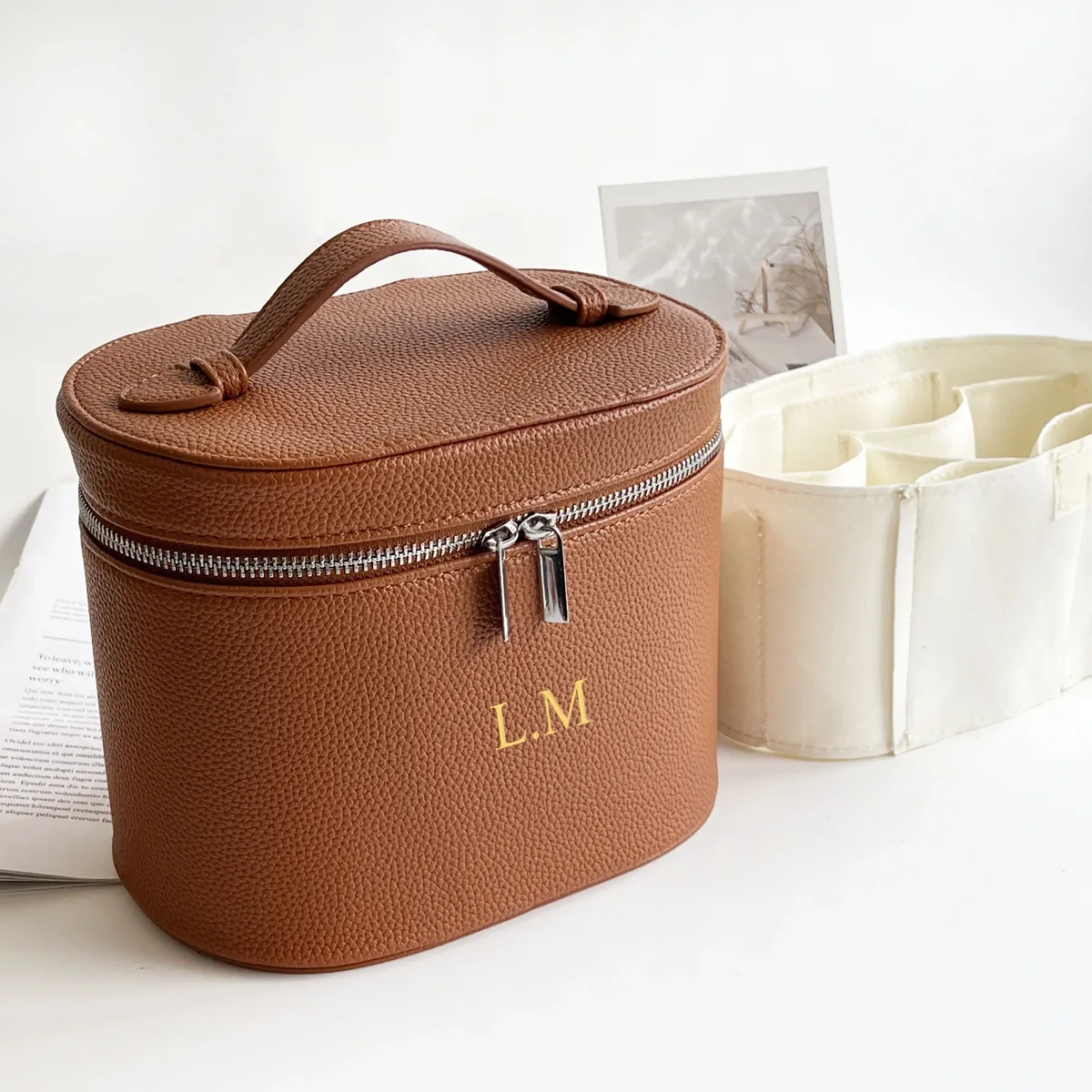 sac de rangement de voyage portable avec nom personnalisable, sac à cosmétiques amovible avec compartiment de lavage séparé en cuir de galets