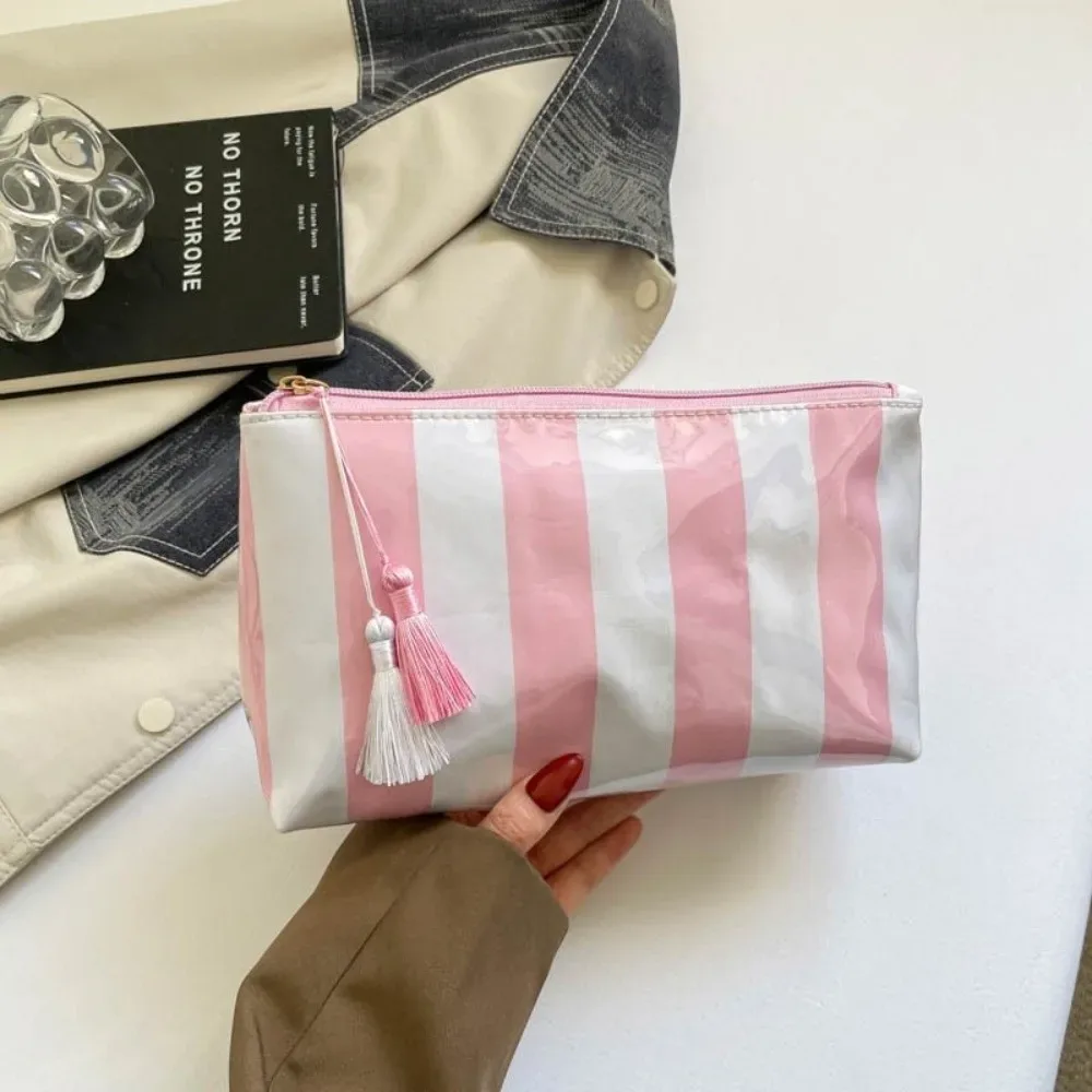 sac de toilette imperméable à rayures, grande capacité, doublure en polyester, sac de toilette en pvc, couleur contrastée, sac de rangement simple pour la plage