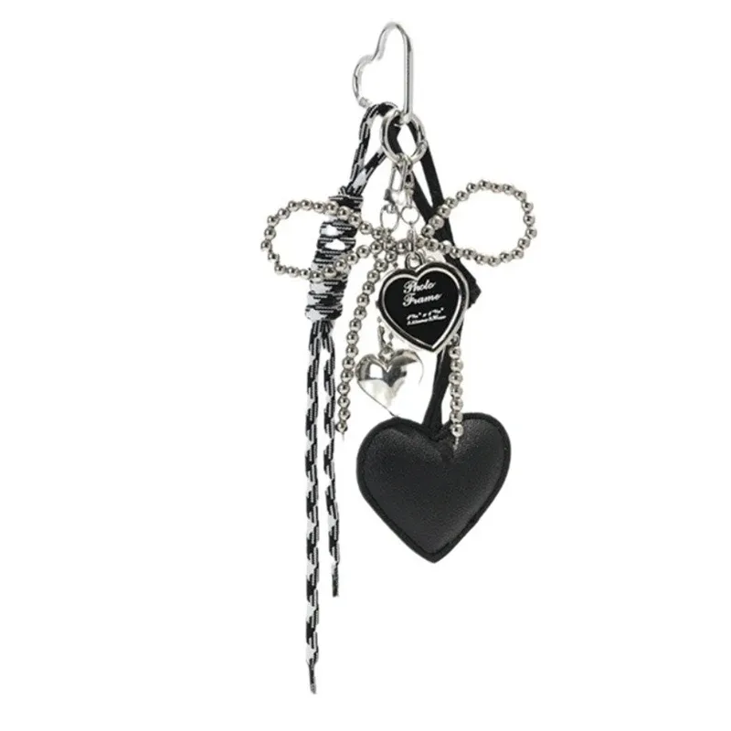 porte-clés en cuir brillant avec nœud en perles, breloque pour sac à dos coréen y2k, pendentif en forme de cœur d'amour, décoration de sac à main, cadeau