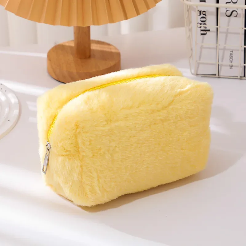 sac de maquillage en peluche grande capacité avec fermeture éclair, pochette portable pour voyage, organisateur de toilette pour femmes et filles, rangement quotidien en extérieur