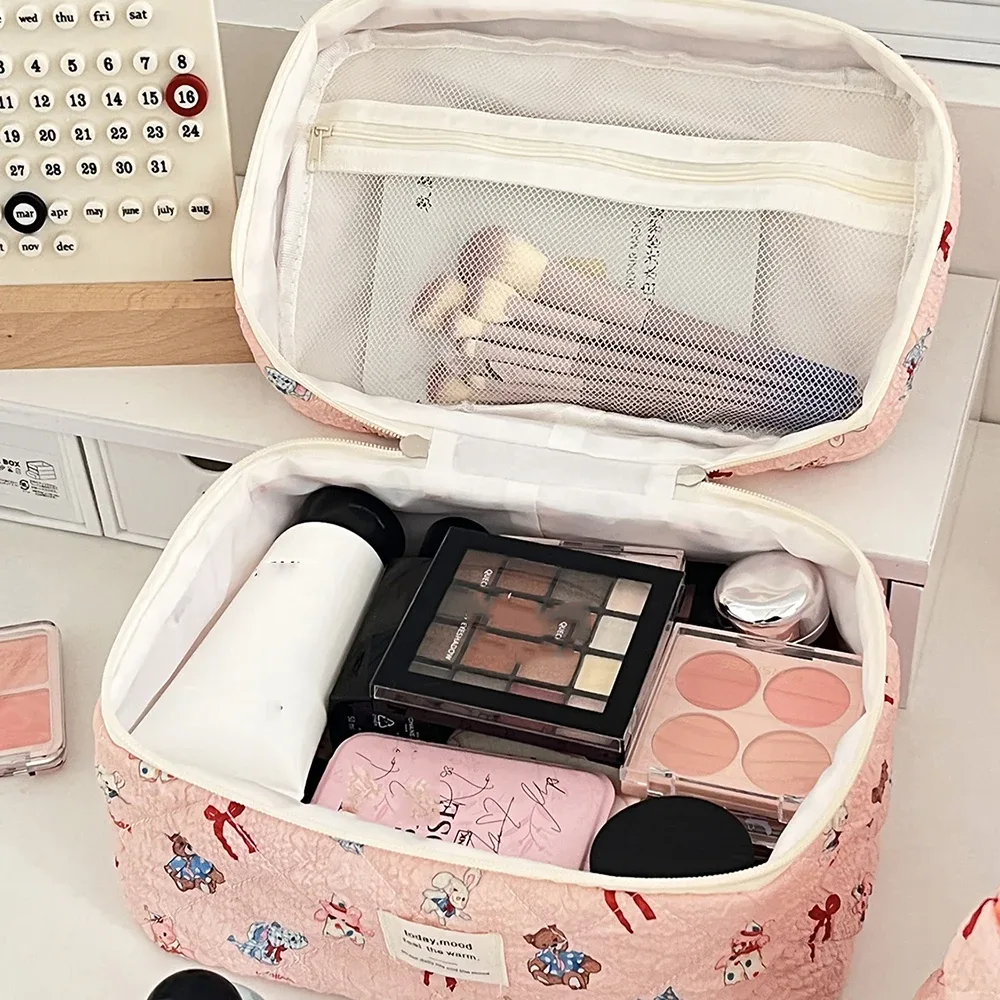 sac de maquillage rose mignon pour filles, fourre-tout portable, pochette cosmétique, sac à main de personnalité pour dames, sac de maquillage matelassé à fermeture éclair