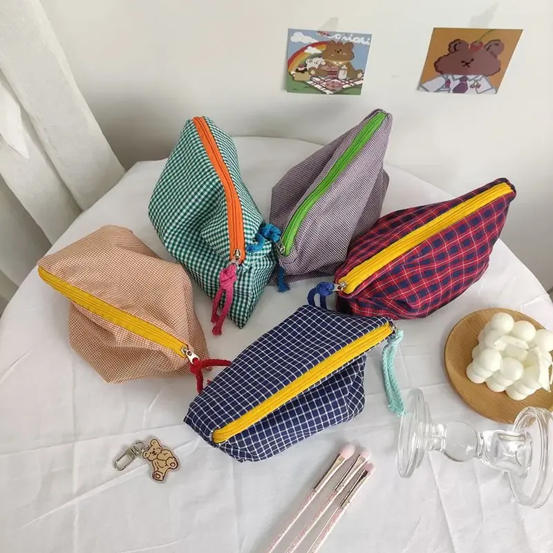 trousse toilette coton carreaux fleurs cercles animaux bleu vert rose noir portable sorties maquillage cosmétiques