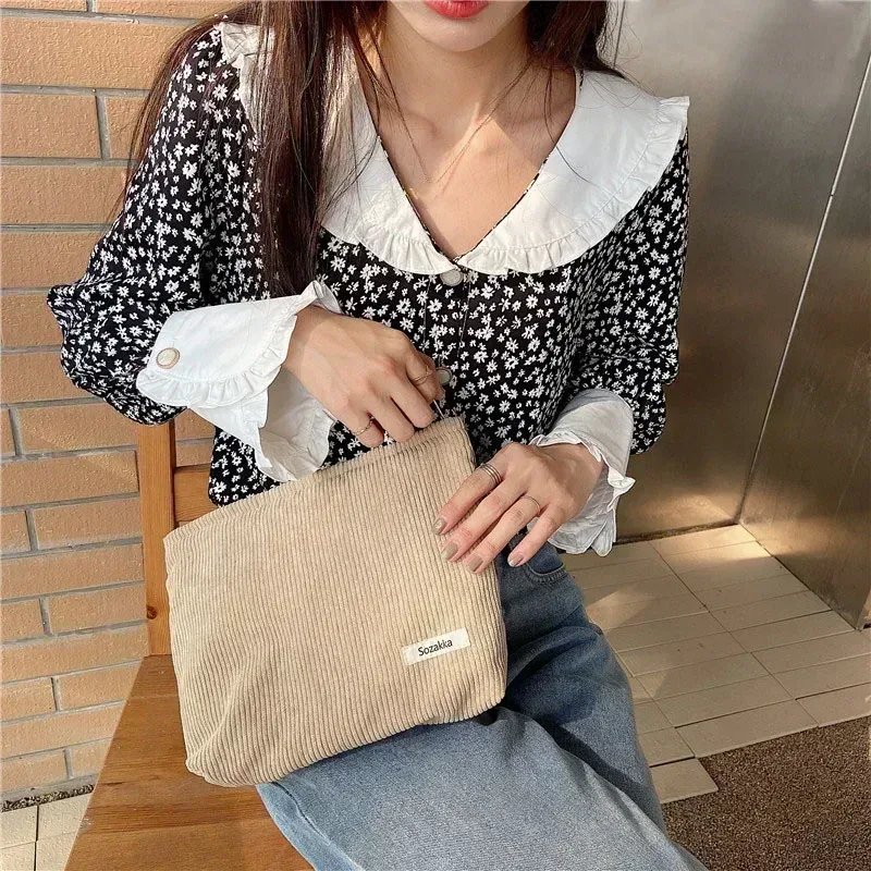 sac à cosmétiques en velours côtelé pour femmes, grande capacité, organisateur de rangement de maquillage, pochette à fermeture éclair