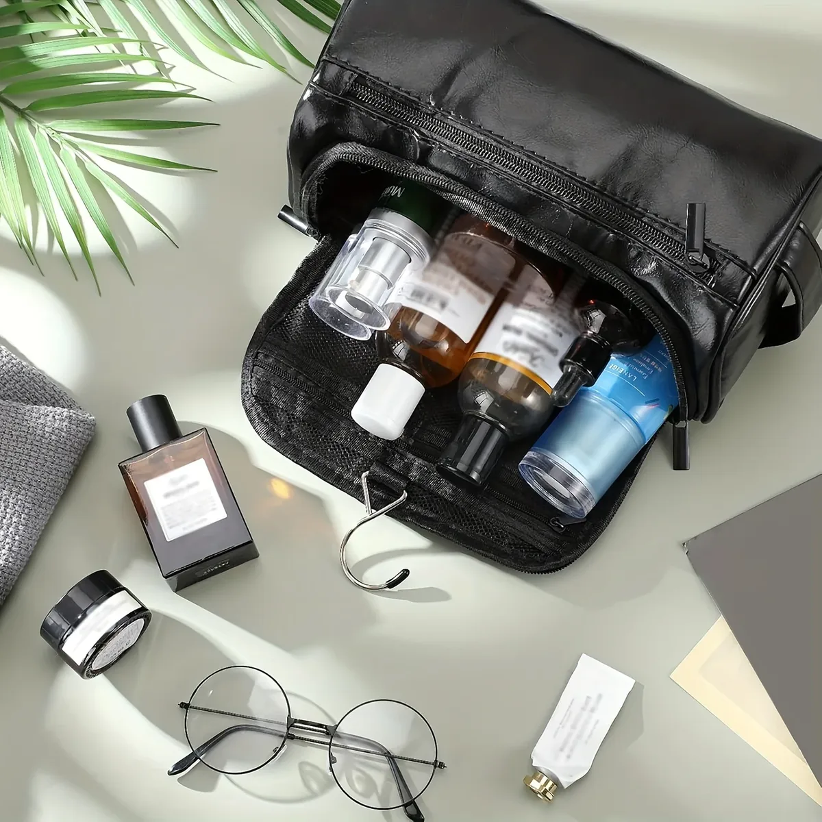 trousse de toilette pour hommes, trousse de voyage suspendue pour rasage, sacs organisateurs de produits de toilette résistants à l'eau, sacs cosmétiques en cuir pu