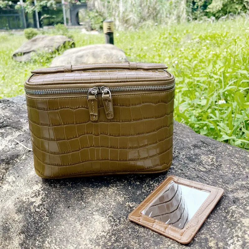 sac de toilette et trousse de maquillage pour femmes en cuir de vachette de première qualité à motif crocodile, grande capacité, style européen et américain