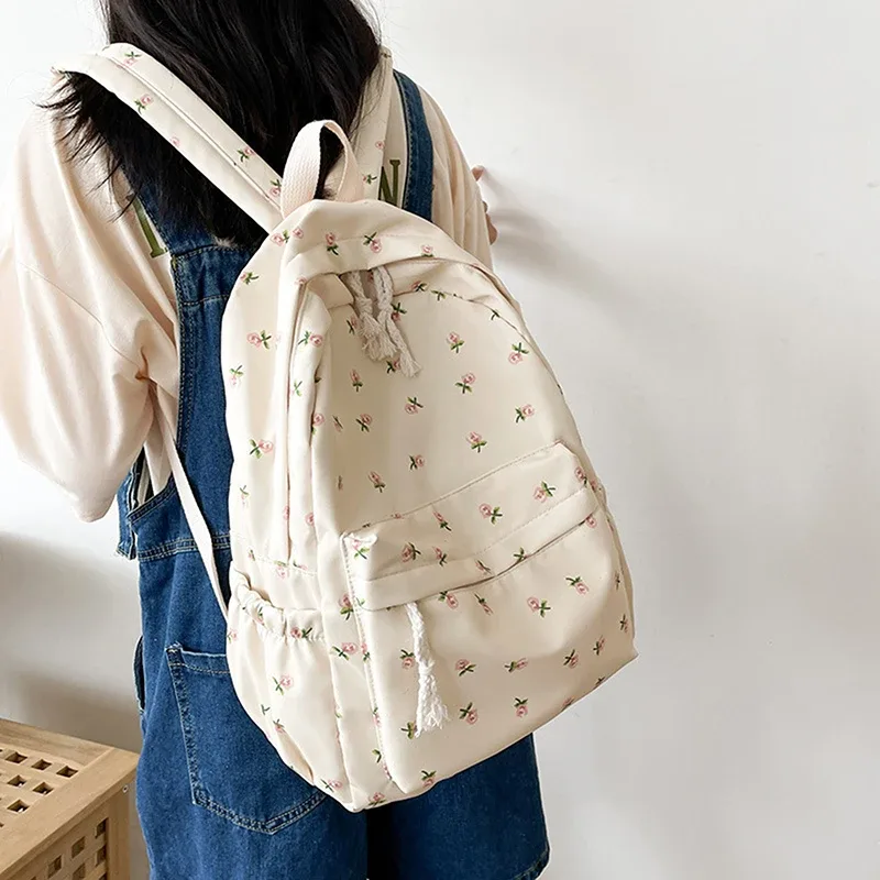 sac à dos scolaire floral blanc pour adolescentes, sac à dos mignon pour femmes, sac à livres en nylon