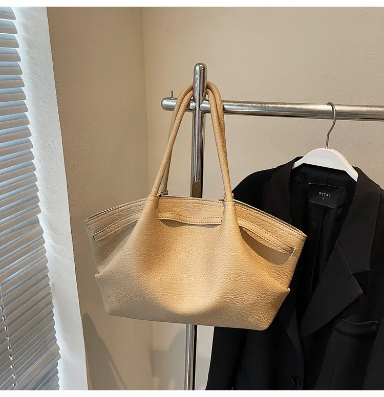 sac fourre-tout en cuir pu souple, design de niche de luxe, capacité spacieuse, sac à bandoulière pour femmes, sac à bandoulière pour les déplacements et les voyages