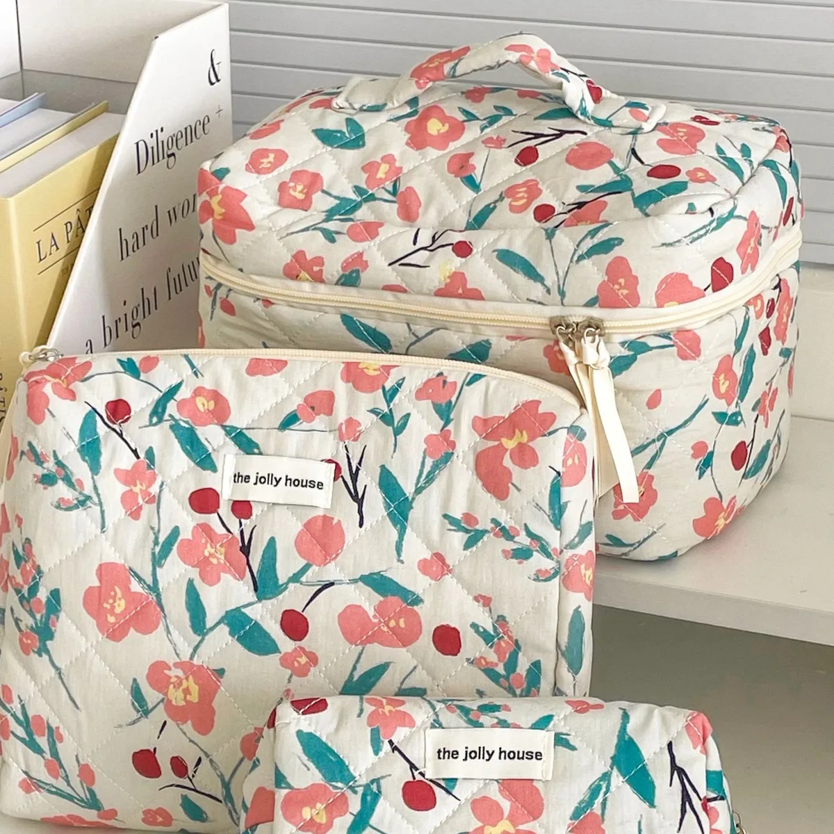 organisateur voyage polyester fleur rose feuille verte fruit rouge décoration floral sac rectangulaire fermeture glissière