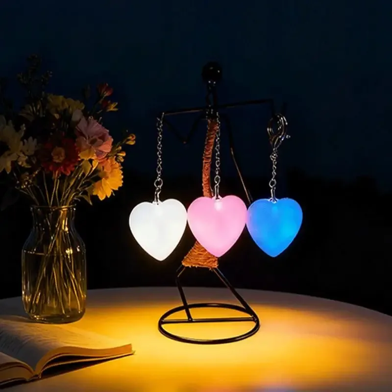 porte-clés veilleuse led en forme de cœur, rechargeable par usb, lumière douce pour la décoration de sac à dos, cadeaux pour filles, utilisation nocturne