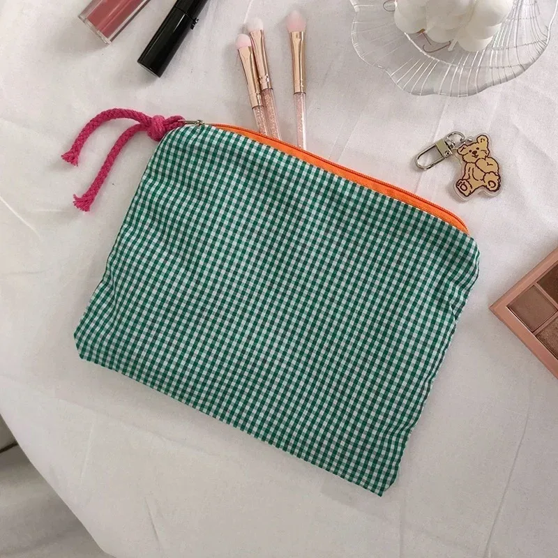sac de maquillage à carreaux pour femmes et filles, sac à cosmétiques en coton et lin avec pochette à fermeture éclair, sac de rangement simple et portable de grande capacité à la mode