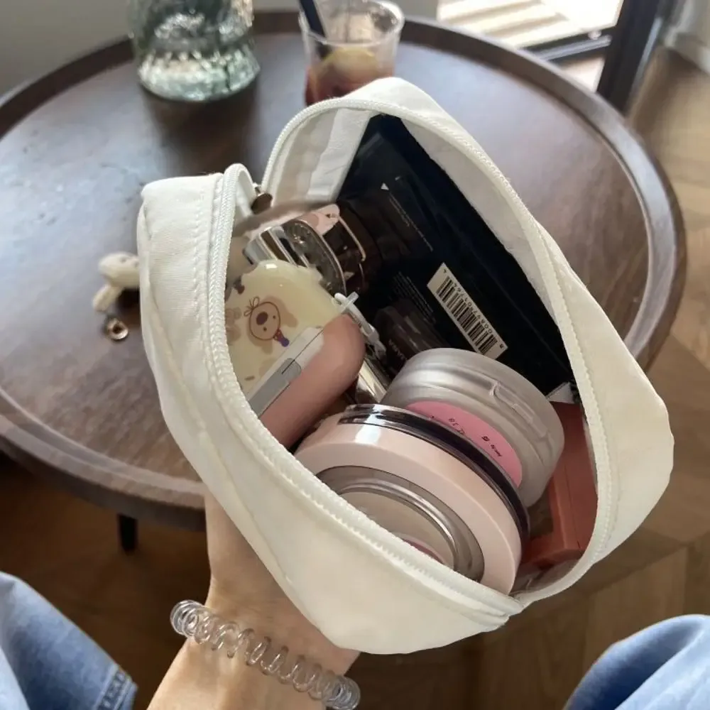 trousse de maquillage en nylon à fermeture éclair, motif chat brodé, pochette de rangement pour cosmétiques et rouges à lèvres