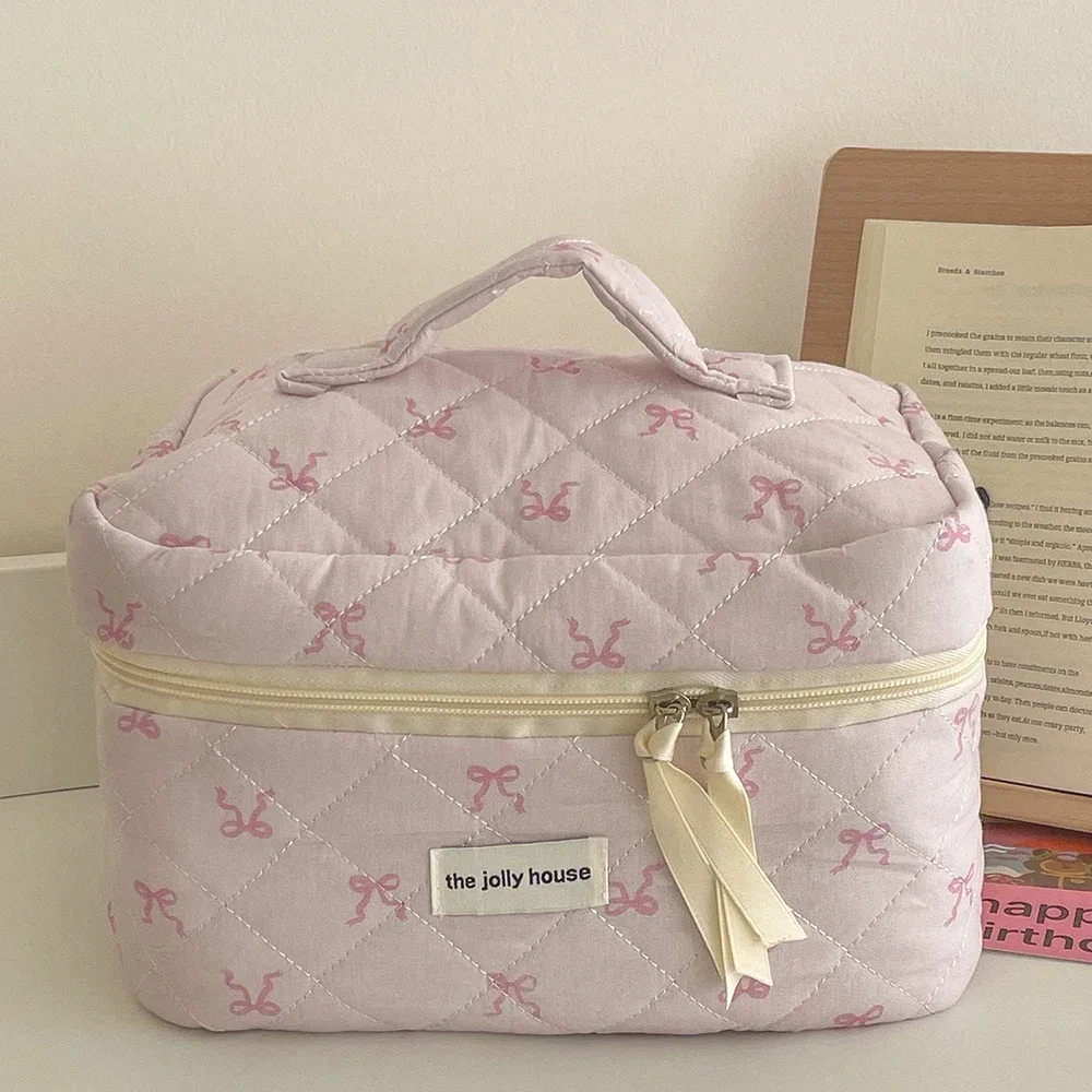 trousse cosmétique tissu coton rose pâle motif rubans matelassée fermeture glissière voyage femmes maquillage