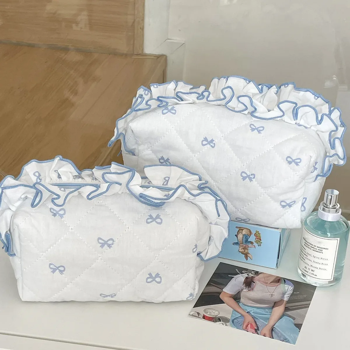sac de maquillage avec nœud en dentelle pour femmes, sac à cosmétiques portable, sac de rangement de voyage mignon, pochette de toilette de grande capacité, sac à main féminin
