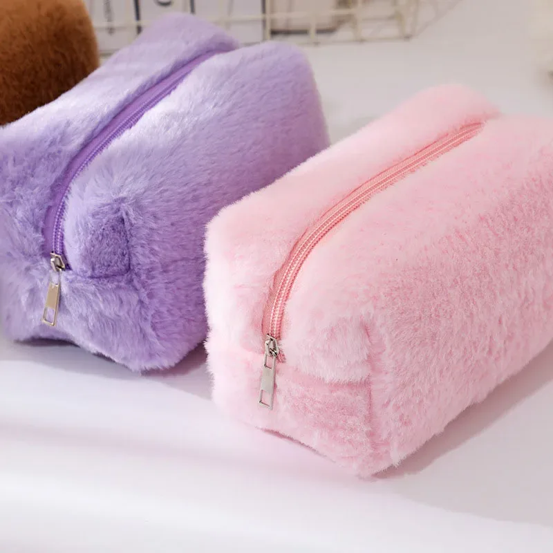 sac de maquillage en peluche grande capacité avec fermeture éclair, pochette portable pour voyage, organisateur de toilette pour femmes et filles, rangement quotidien en extérieur