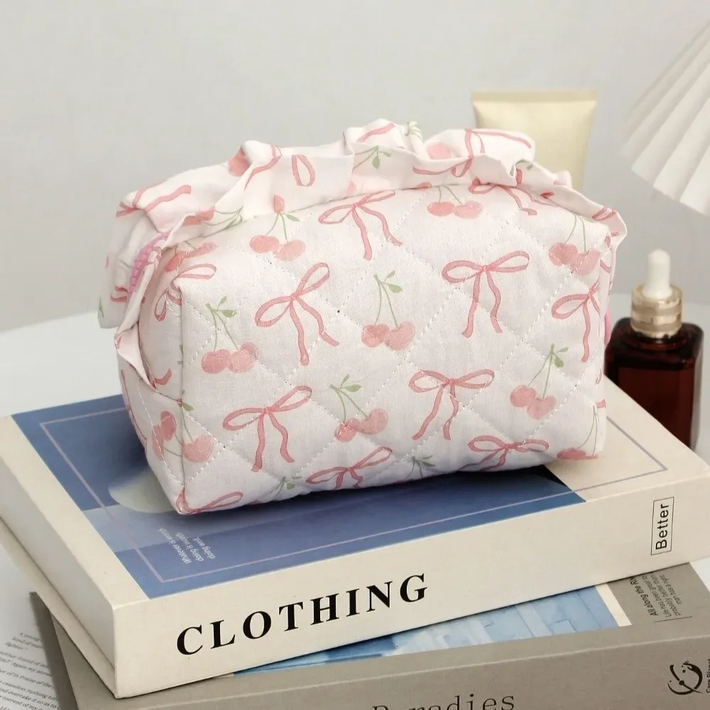 pochette de maquillage matelassée à bords volantés portable, avec nœud, grande capacité, sac de rangement cosmétique, imprimé floral, trousse à crayons