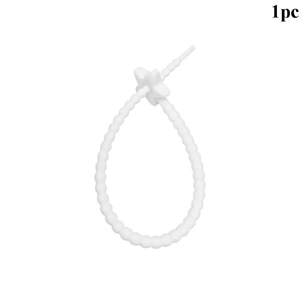 nouveau pelucheux lapin fourrure cerise porte-clés boule pompon porte-clés sac à main voiture porte-clés anneau cadeau femmes sac charme sac à dos accessoire
