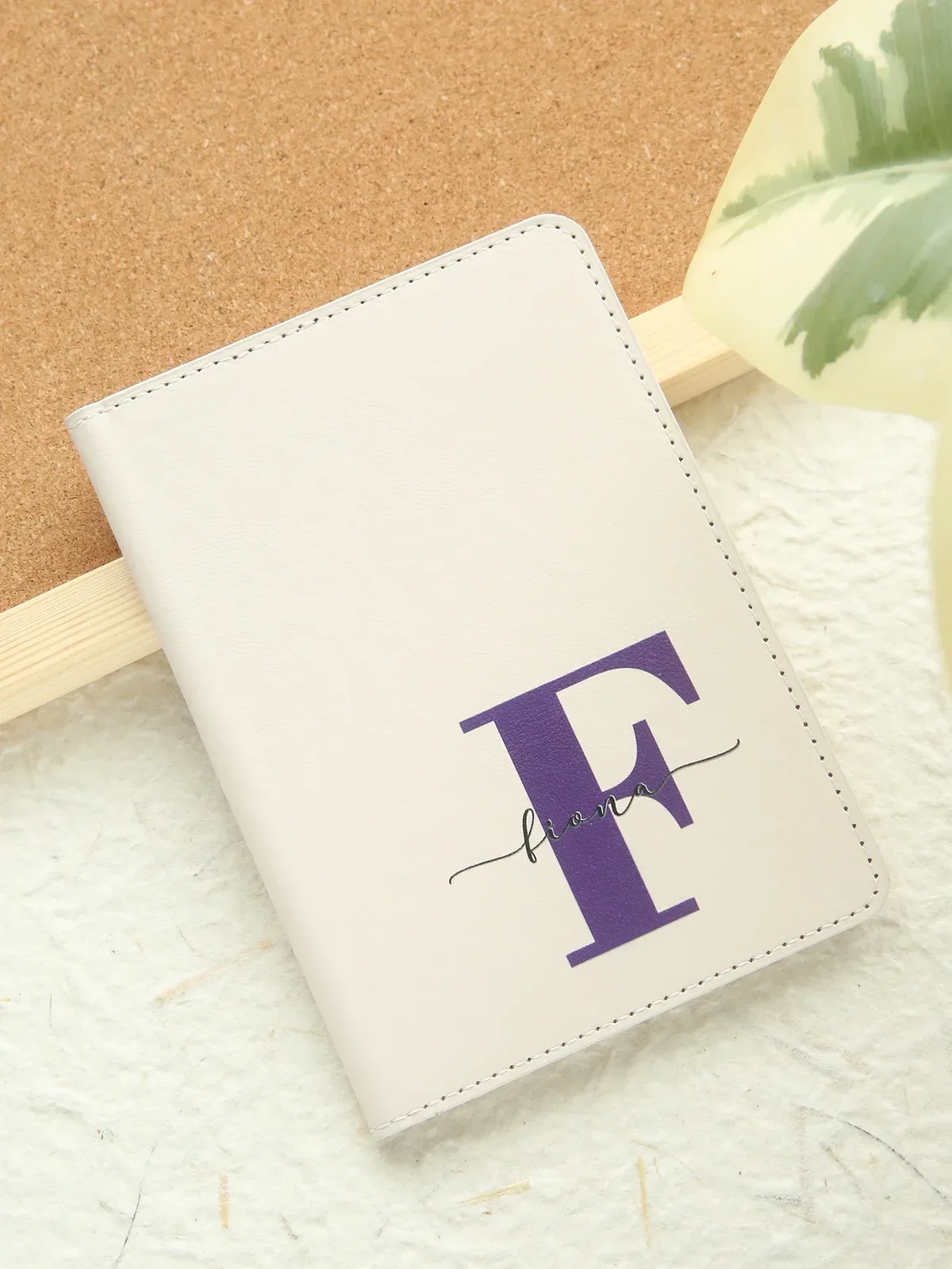 housse de passeport personnalisée avec nom et initiales, porte-passeport chic personnalisé, cadeau de voyage unique pour mariage, anniversaire, accessoires