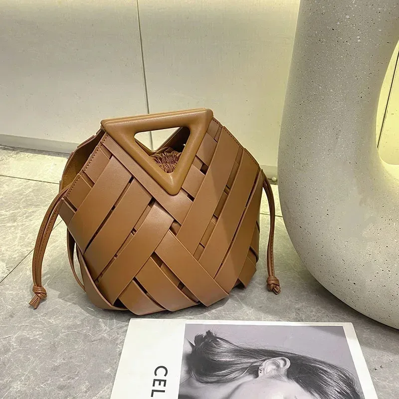 sac fourre-tout tissé en cuir végétalien pour femmes, sacs à main et sacs à main à poignée supérieure, sac à bandoulière tendance, fourre-tout 2025