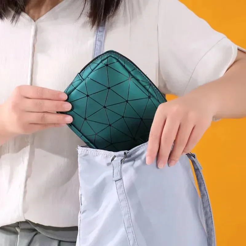 sac de rangement pour serviettes hygiéniques en cuir imperméable, sac de règles féminin avec fermeture éclair pour adolescentes et femmes, petite pochette de maquillage, portefeuille