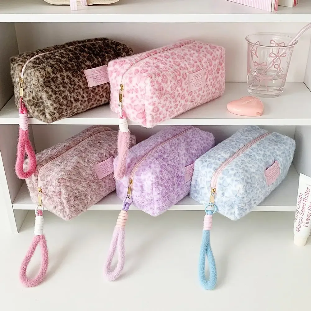 sacs à maquillage en peluche à imprimé léopard avec poignée, sac de rangement cosmétique de voyage portable, trousse de toilette, trousse à crayons mignonne, sac à main tendance