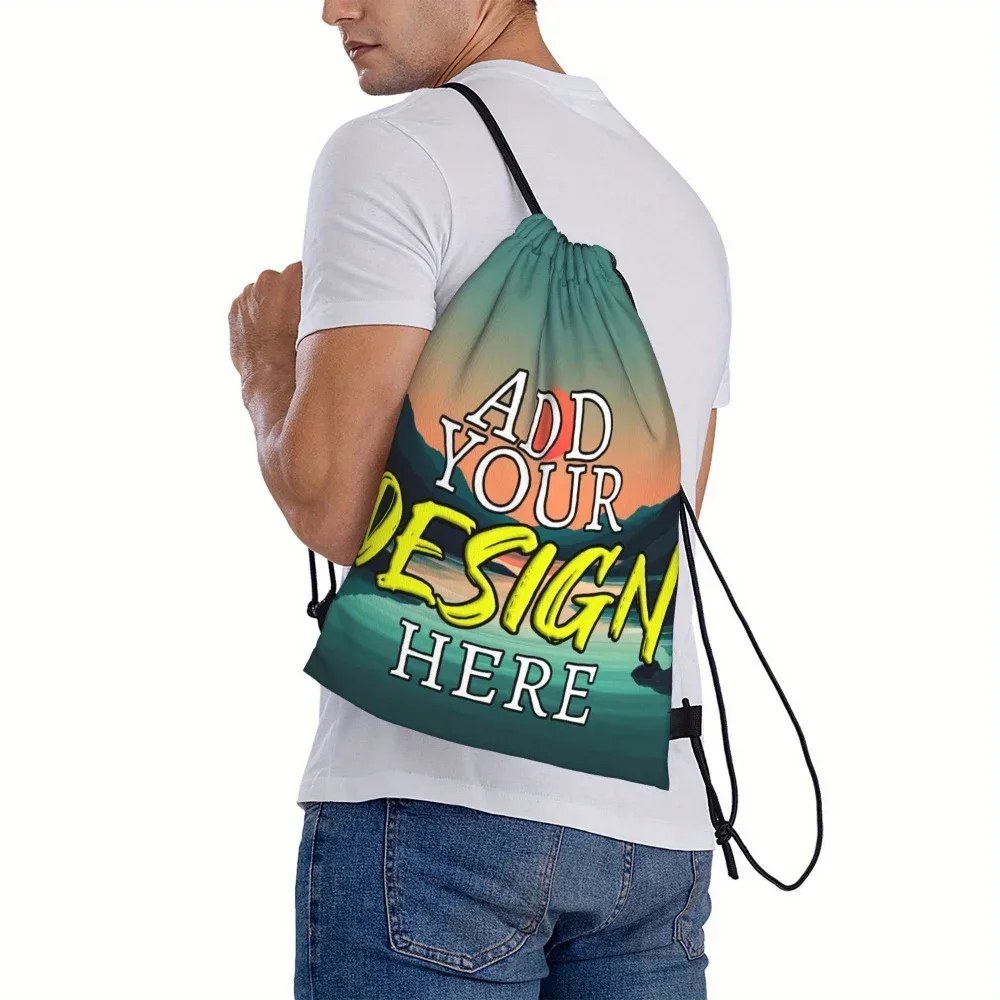 sac dos polyester motif couchersoleil couleurschaudes orange jaune fondbleu ouvrure fermeture élastique cordonserrage activités plein air voyage randonnée sallesport