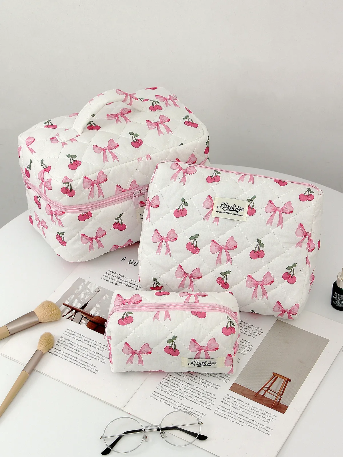 trousse polyester cerises rubans blanc rose voyage cosmétiques maquillage portable matelassée fermeture éclair multifonctionnelle