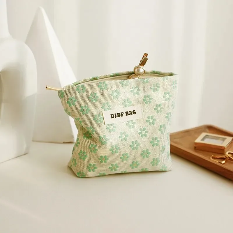 petite trousse de maquillage vintage pour femme, sac de rangement pour rouge à lèvres cosmétique, grande capacité, porte-monnaie portable, pochette commpiedmont, fleur violette
